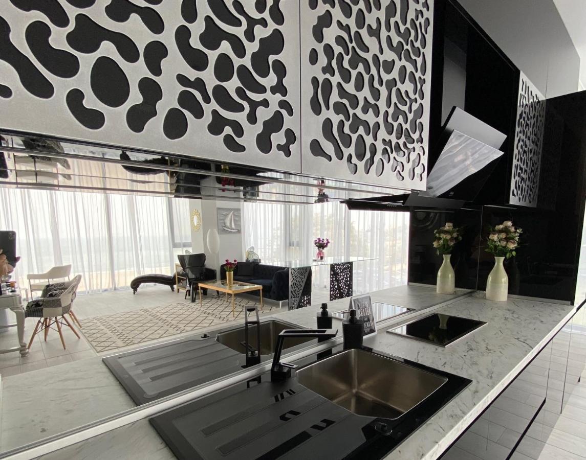 Maritimo Aparthotel كونستانتا المظهر الخارجي الصورة