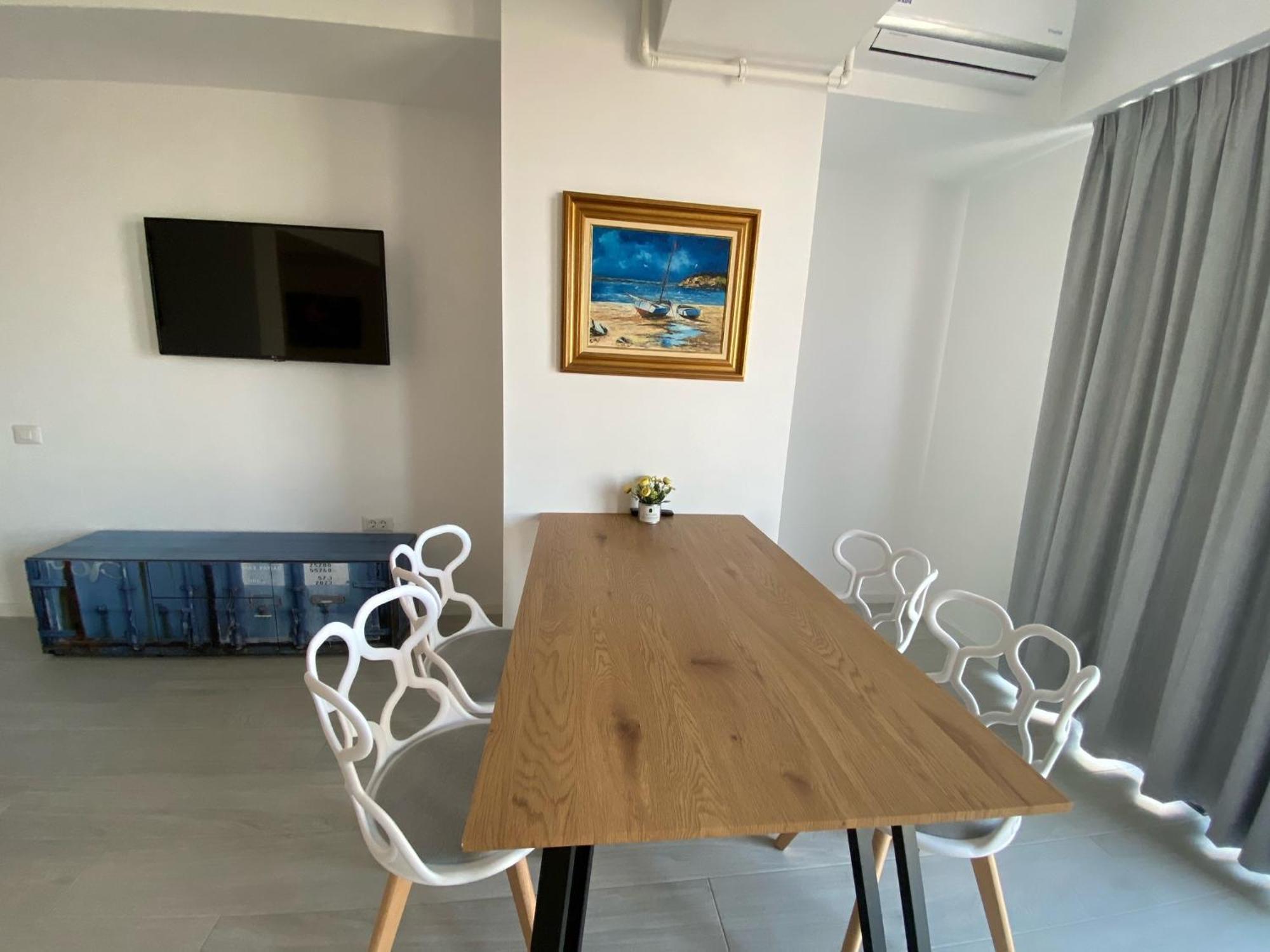 Maritimo Aparthotel كونستانتا الغرفة الصورة