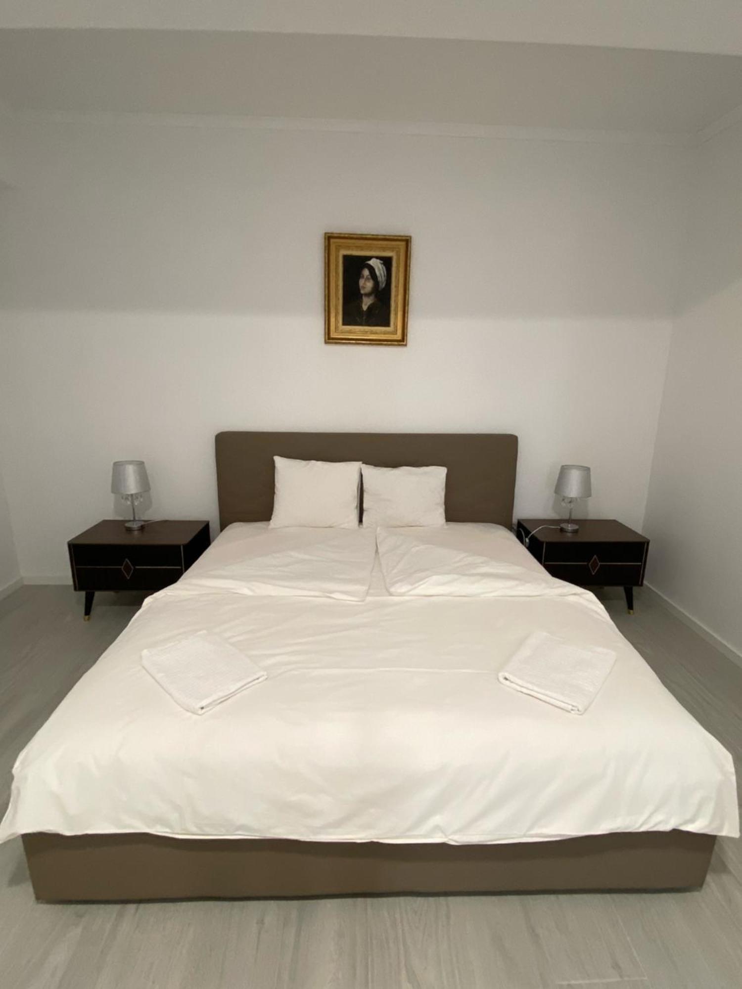 Maritimo Aparthotel كونستانتا الغرفة الصورة