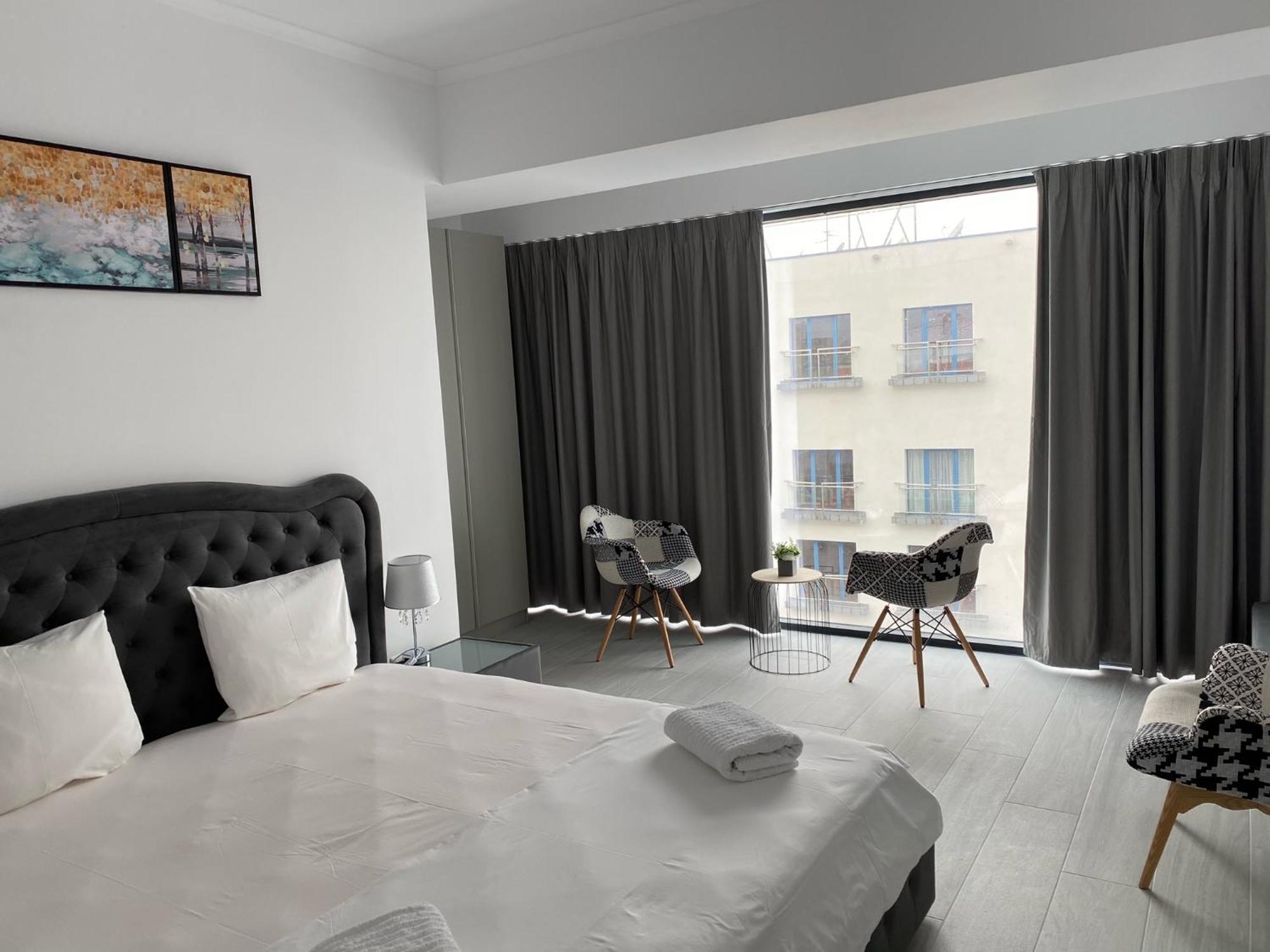 Maritimo Aparthotel كونستانتا الغرفة الصورة
